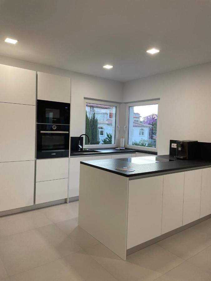 Apartment Rahat Лижнян Екстер'єр фото
