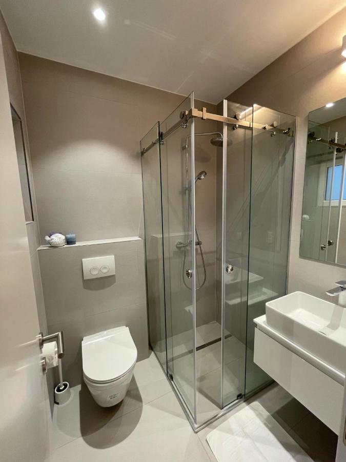 Apartment Rahat Лижнян Екстер'єр фото