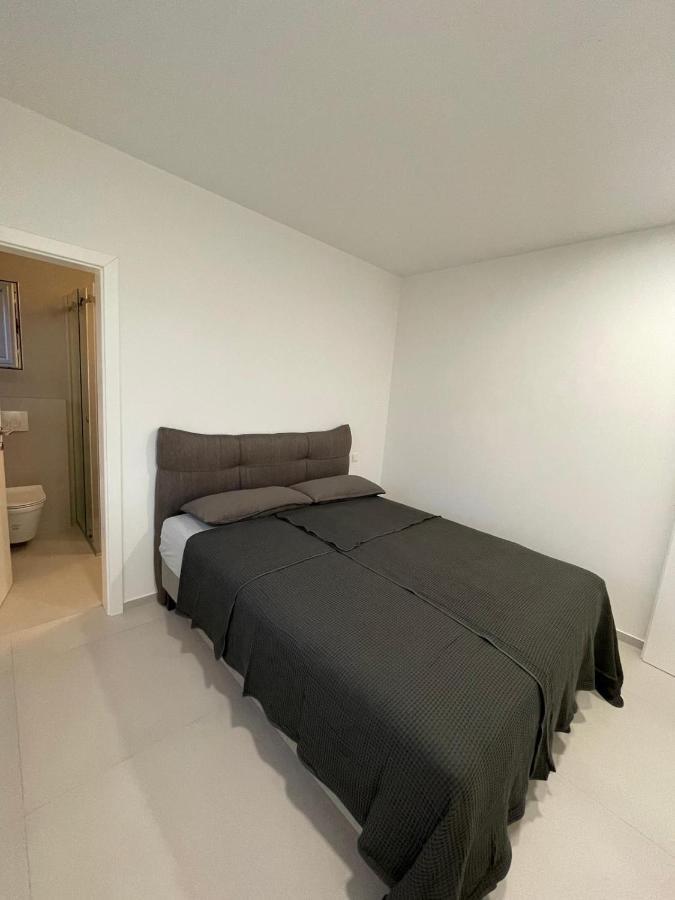 Apartment Rahat Лижнян Екстер'єр фото